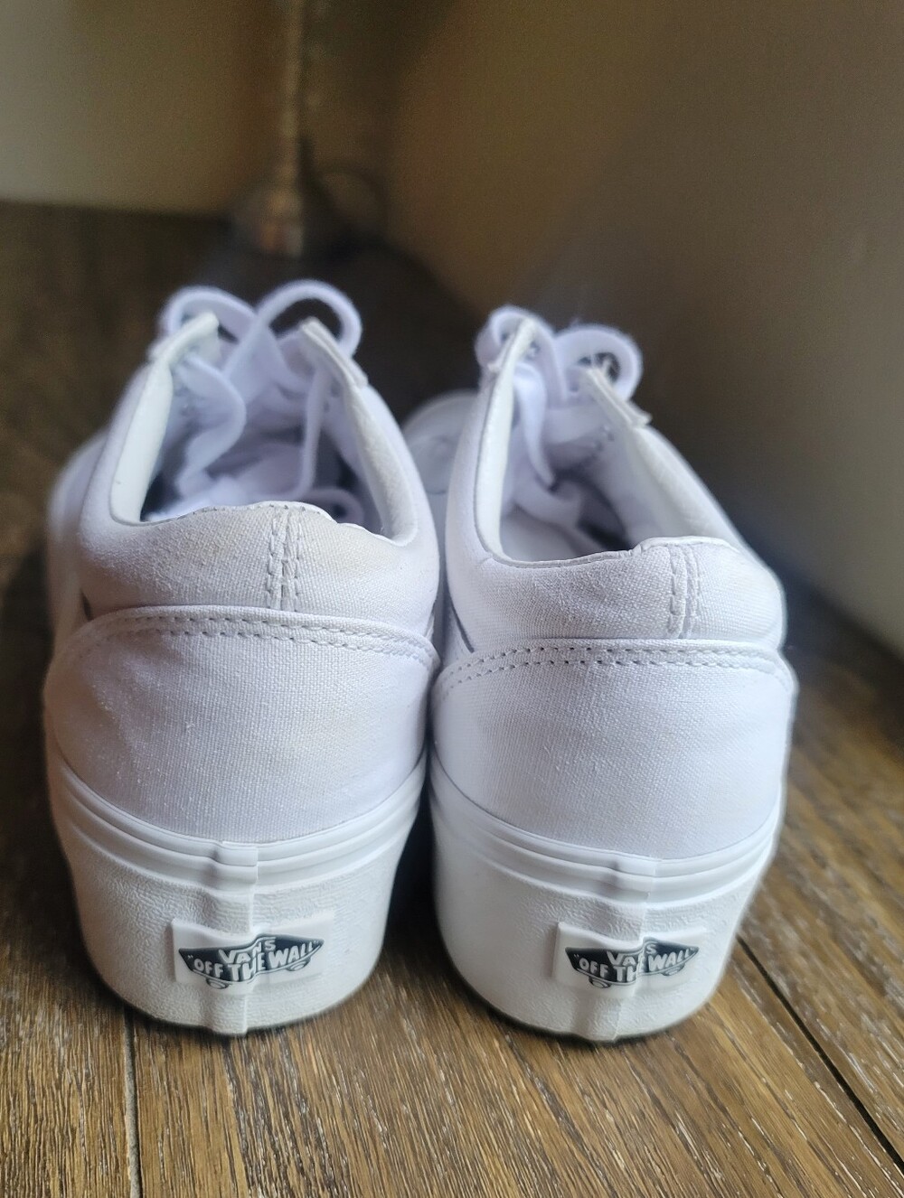 Vans Old Skool Low Top Sneakers in White W10 M8.5 - Picture 4 of 6